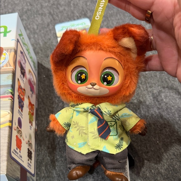 Disney Zootopia Plush - key pendant. - confirmed “ Nick” - Picture 3 of 4